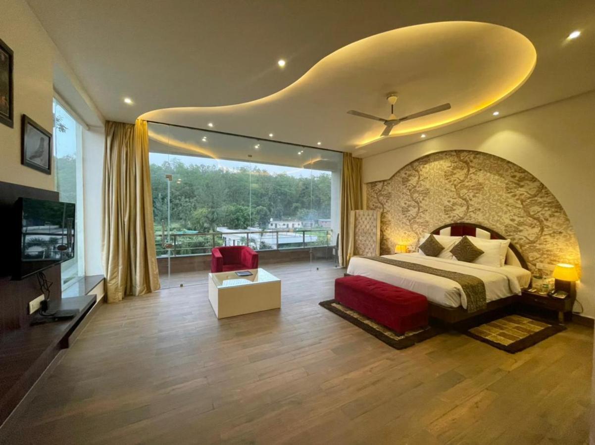 Winsome Resort & Spa Corbett Rāmnagar Extérieur photo