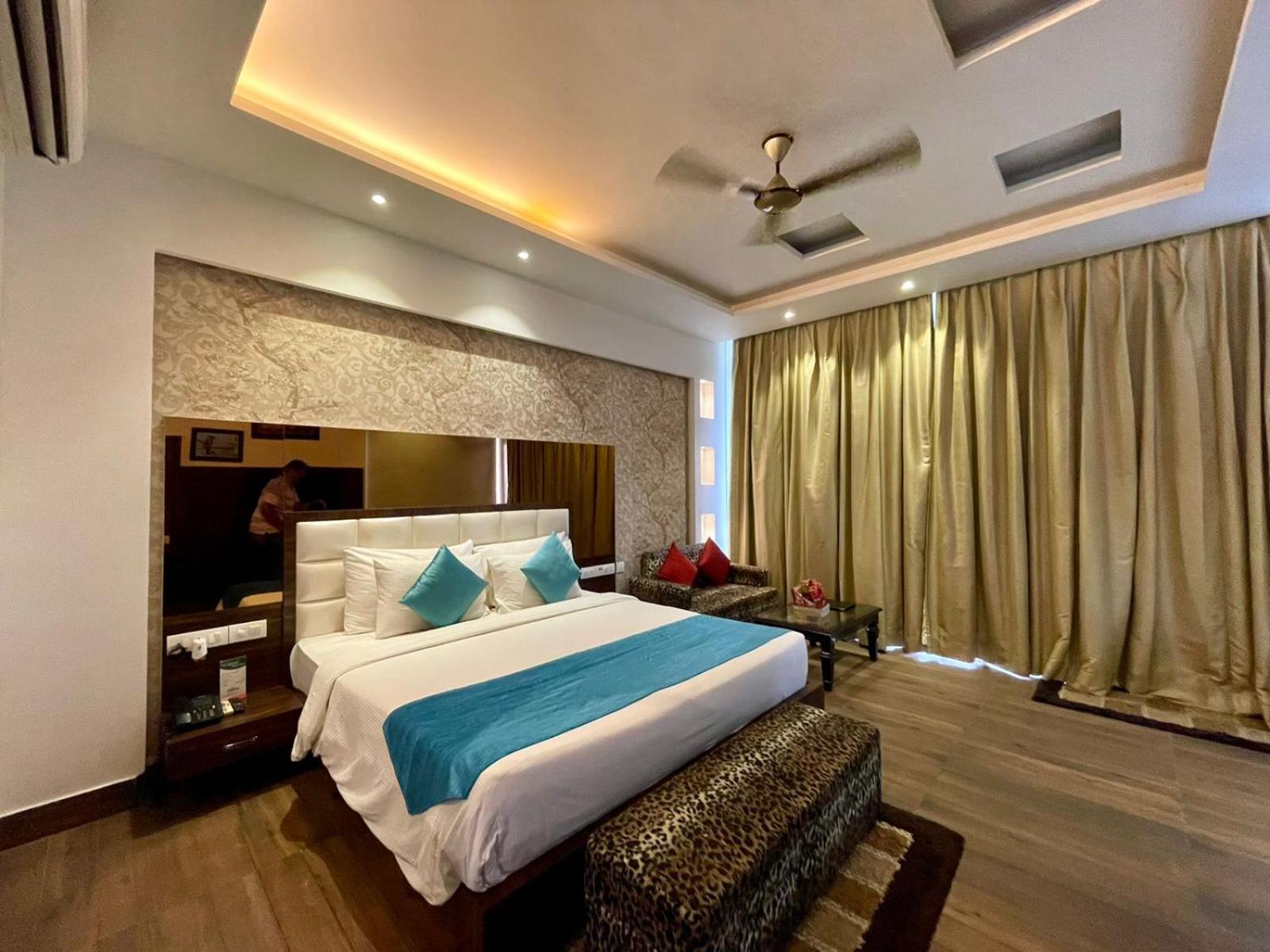 Winsome Resort & Spa Corbett Rāmnagar Extérieur photo