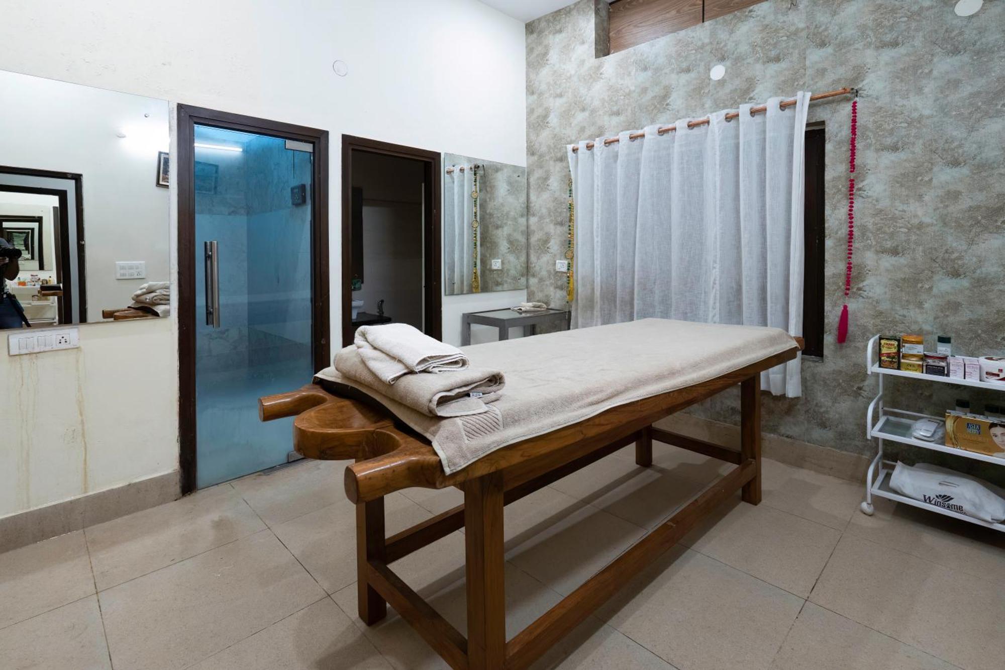 Winsome Resort & Spa Corbett Rāmnagar Extérieur photo